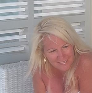 Meet your Posher, Martha